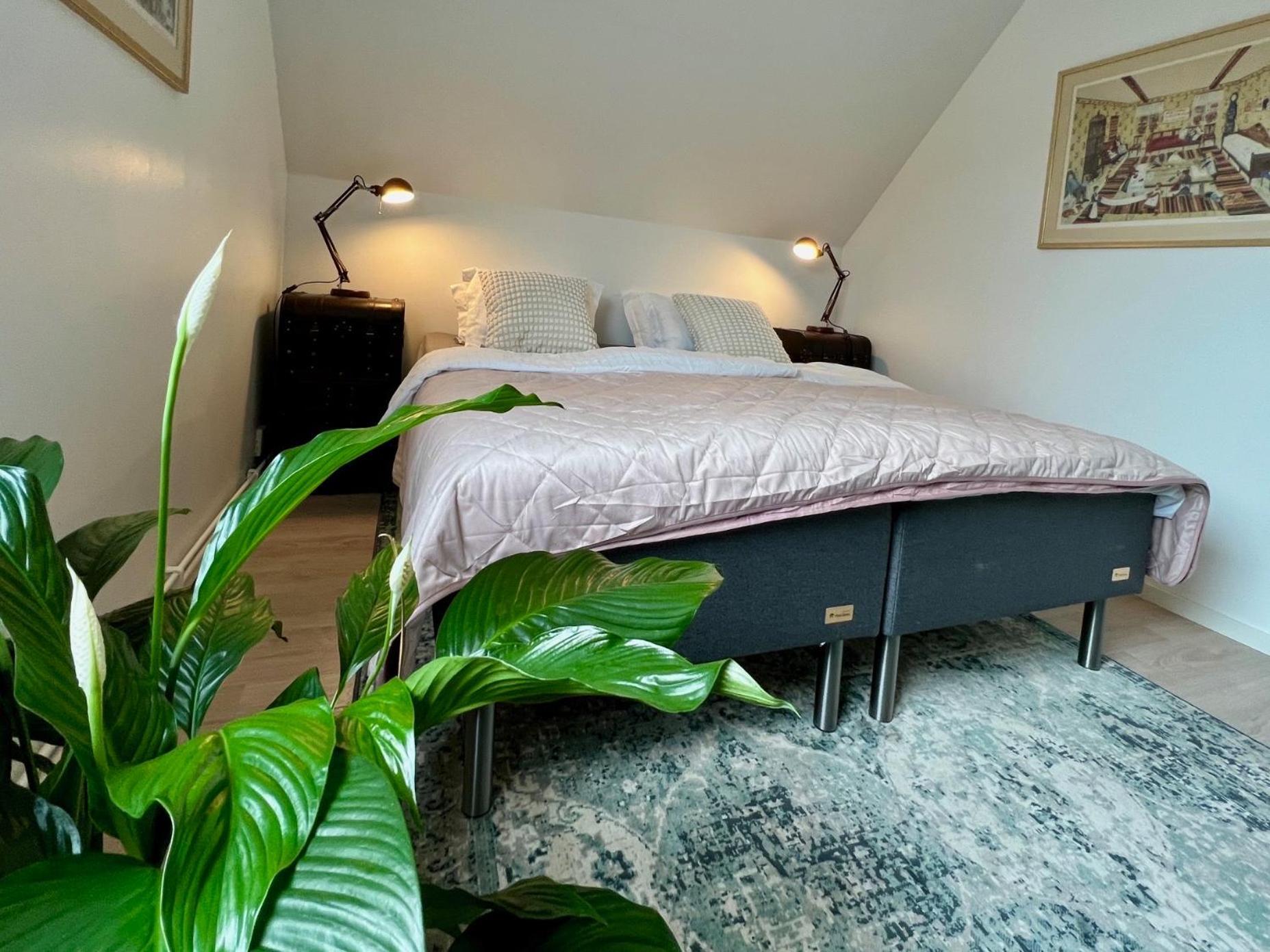 Penthouse-Laegenhet Med Tva Sovrum & Terass Med Havsutsikt Molle Ngoại thất bức ảnh