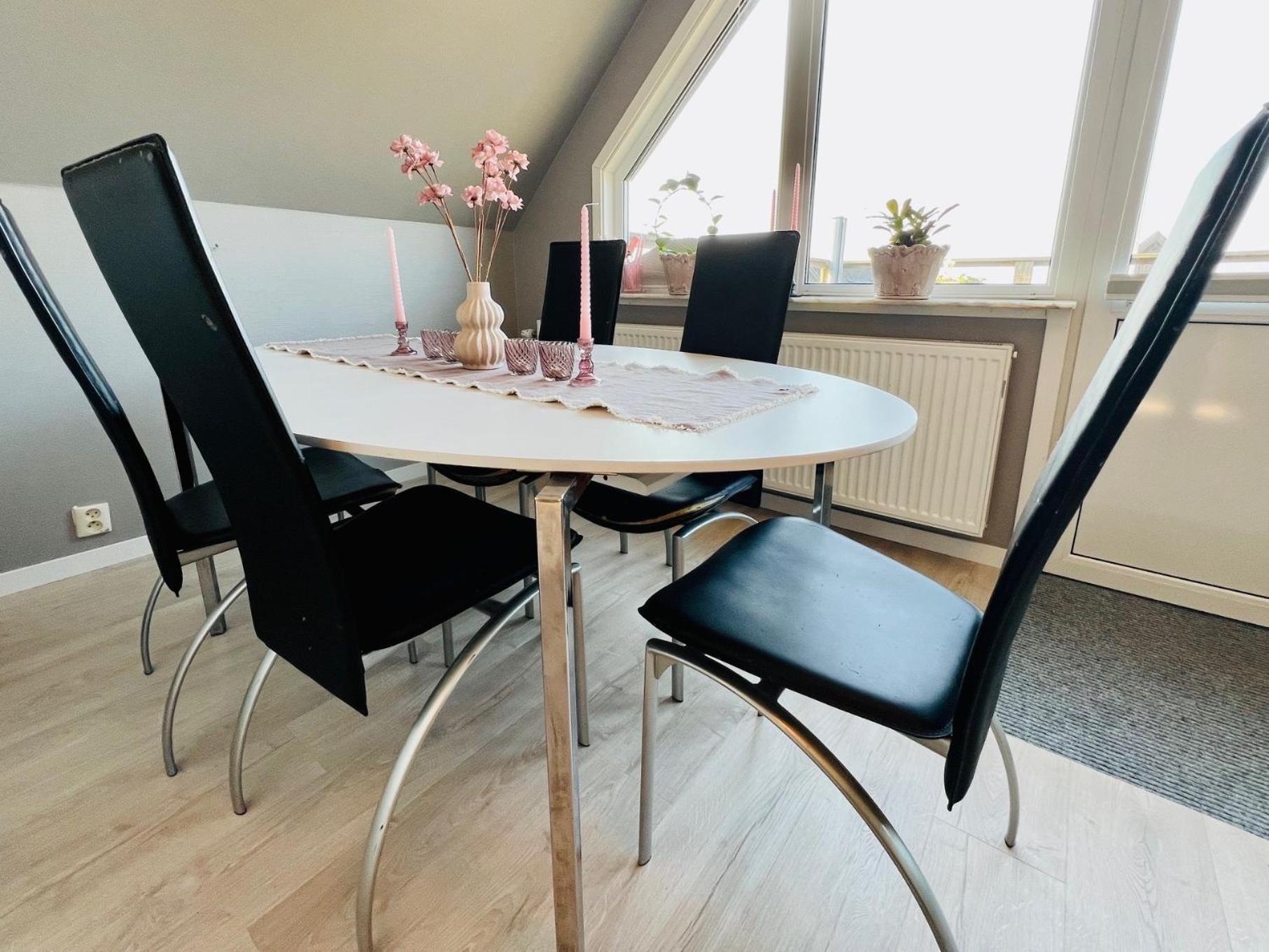 Penthouse-Laegenhet Med Tva Sovrum & Terass Med Havsutsikt Molle Ngoại thất bức ảnh
